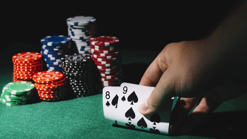 Chiến Thắng Lớn Tại 123B Poker: Chiến Thuật Và Kỹ Năng Cần Thiết